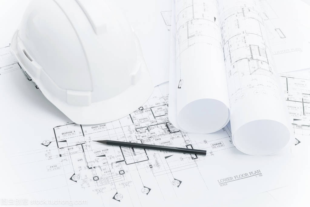 建筑师工作场所-建筑工具、 蓝图、 头盔、 卷尺、 建设理念。工程工具。顶视图